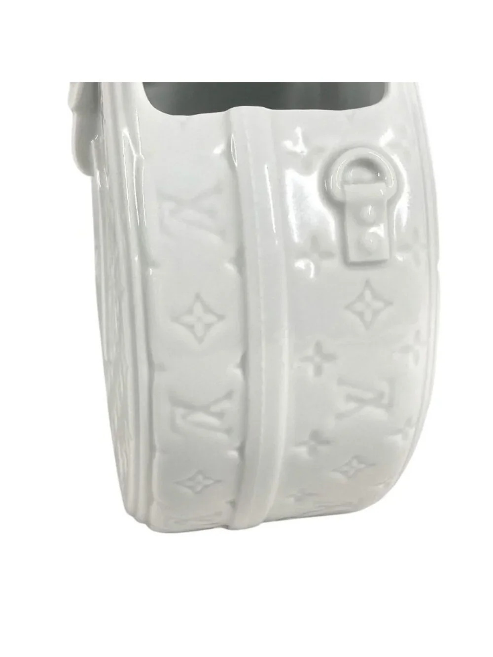 Louis Vuitton Vase Vaspo Serine Porcelain White
